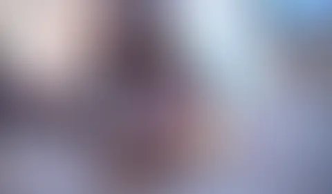 Sinnlicher Blowjob mit massiver Gesichtsbesamung!
