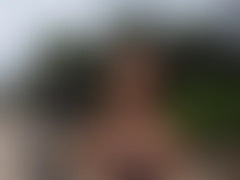 Urlaubsflirt f**kt mich am Strand im Regen (Teil1)