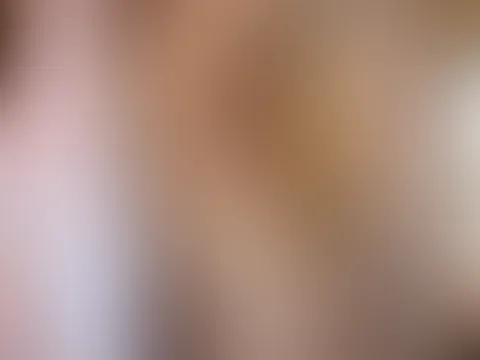Moin süßer … der kleine Freitag ist schon da … für mich geht’s heute nach Frankfurt zu ganz vielen hübschen Mädels … vorher mach ich aber noch ein paar Schweinereien in der cam, schau doch mal vorbei
