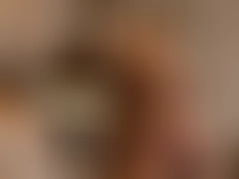 Extrem heiße Bilderserien und Videos habe ich auch von ihr noch! Schreib mir wenn du mehr wissen möchtest!