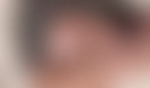 Möchtest du meine neuen Videos sehen? Schreib mir einfach und du bekommst sie. 💦💦👅👅