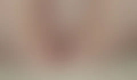 Intensiver Doppelorgasmus mit Satisfyer beim P***o anschauen + tiefe Einblicke in meine Pu$$y - SB Nahaufnahme