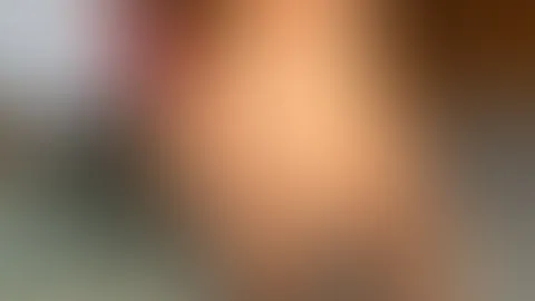 Ob dieser Bikinistreifen jemals wieder weggeht ?😅🍑 Ich denke das wird nur klappen, wenn ich mich im Sommer komplett ohne Höschen bräunen lasse , oder?