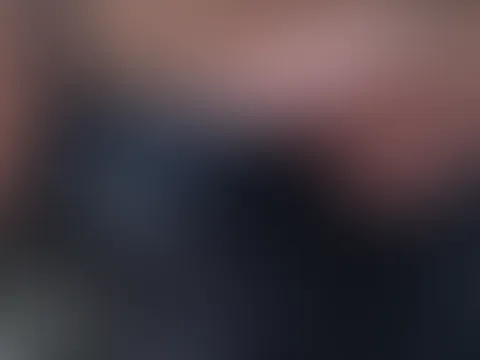 Eigentlich wollte ich mich nur umziehen aber ich bin heiß