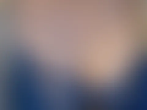 Nur heute gibt es 25 Bilder für 7.50 und Videos sind auch runtergestätzt
