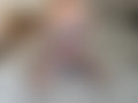 Ich hoffe, ich kann dir den Dienstag versüßen 😘 Schau dir doch mal meine geilen Videos sowie Bilder an oder erlebe mich am besten Live 😜 Deine heiße Rosella🥰