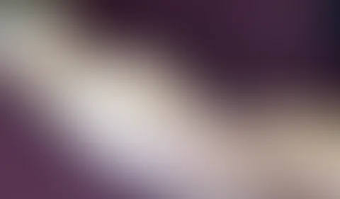 Auf der Couch zerf**kt