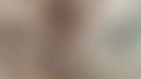 Heute erledige ich die Hausarbeit in meinem Lieblings-Dienstmädchen-Outfit