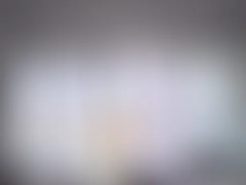 Guten Morgen… wie jeden Morgen ist es einfach zu klein, um überhaupt an das Glas zu kommen 😅