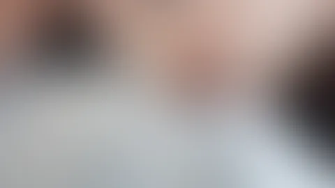 Ich pinkel in die Badewanne und besorg es mir danach