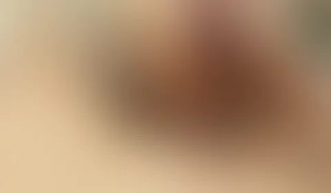 Schwanzmassage mit Öl in Nylons