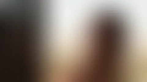 Du kannst meiner Schönheit einfach nicht widerstehen 😏