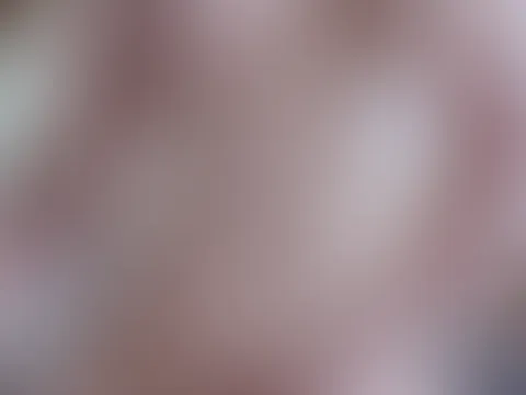 Vor dem Stream schön die P***y mit Öl 💦 vorbereitet 🥵... aber schau 👀selbst im 👉🏻 Feed Abo.....