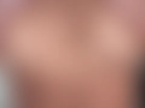 feel free to text me... 🍒 sind soo lecker schau mal selbst 🤤🤤🤤🤤 ich zeige sie fast eine Minut lang