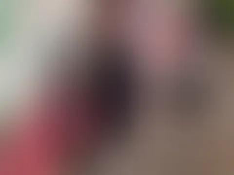 Am bahnhof schon p**sen