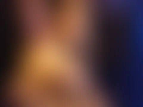 Stell dir vor du machst das Foto von mir während ich gerade deinen S*****z in meinem Mund versinken lasse 🔥