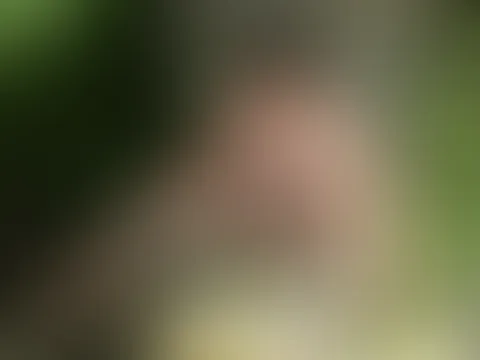 Freizügige F***e führt zu Freude - bin bereit mit dir zu wandern, wann und wo? - werd willig sein!
