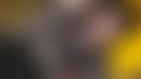 Nur ein Blick und schon denkst du weiter. Woran denkst du gerade, Schatz? 🍆💦😈
