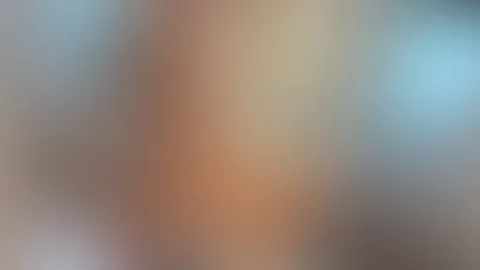 Wie findest du meinen Po? 😈🤔 lass mich gerne versohlen 😜