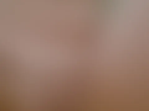 Stell dir vor ich setze mich auf dich drauf! Was würdet du mit mir anstellen 😉😈