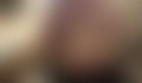 Während des chattens , läuft bei mir immer das Kopfkino und dabei wurde ich so geil das ich es mir gleich mal mit meinem Dildo und Vibrator besorgen musste, also doppelt die M****i verwöhnt #dildo #ge