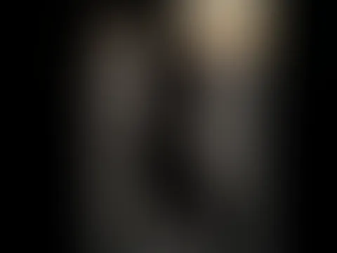 Denkst du, ich hatte da noch etwas an? đ