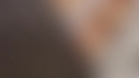 Komm wir ziehen uns gegenseitig aus