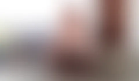 I masturbate on heels