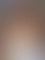 Ob das weh tat nackt darauf zu liegen? Möglich đđ