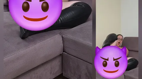 Give it to me with two dildos!🤤😈🥵