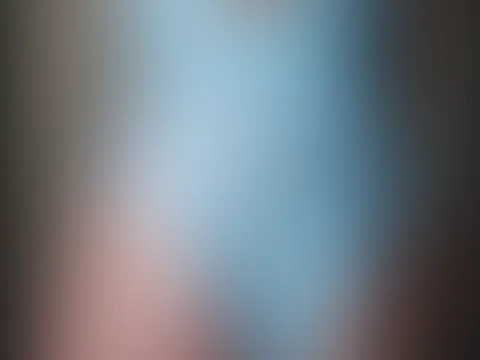 Weißt du, wenn jemand sagt „zeig erst mal“… und dann einfach verschwindet 😔 Das ist, als würdest du zu Besuch kommen, sagen „bewirt mich“, und ohne Danke gehen. Ich stecke Seele und Zeit in jedes Bil