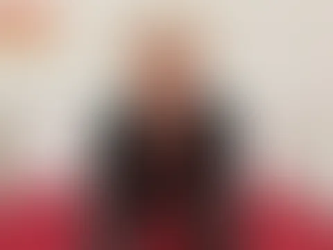 Ich wünsche dir ein richtig schönes Wochenende 😏 Wenn du dir ein kleines Lächeln, ein bisschen Kribbeln und gute Vibes gönnen willst, dann schau gern in meinen Chat vorbei 💋 Vielleicht wird es heiße