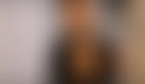 Shooting eskaliert - Latexbitch vollgesaut!