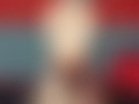 Meine Füße sind bereit, dich in einen Moment voller Spannung zu entführen. Der Blick durch die Linsen zeigt einen einzigartigen Moment, den du nicht verpassen darfst.