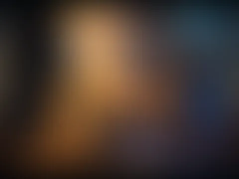 Endlich A**l?! Sie kommt zwei Mal und spritzt auch noch das Sofa voll!?