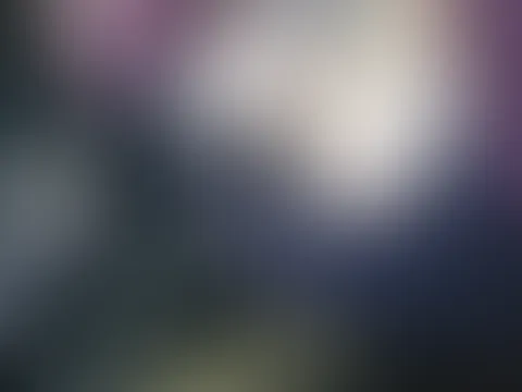 Was schaut da unter meinem Pulli durch 🤫da wollten zwei dicke Dinger wohl ausgepackt werden. Hilfst du mir?