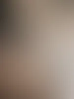Hab mir ganze viele neue Dessous gekauft extra für euch geilen Kerle 😮‍💨 darunter ist auch ein sexy Schulmädchen 😍😍würde euch gerne alle zeigen. Nennt mir eure Wunsch Farbe und ihr bekommt die Bil