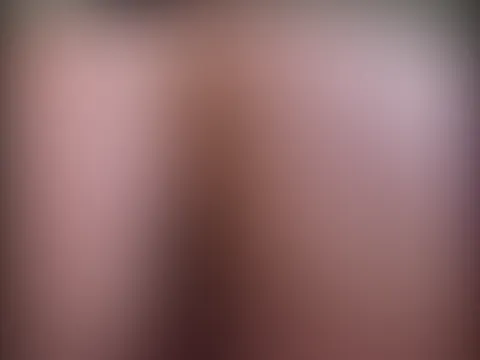 Hier ein kleiner Einblick von mir. 😘 Ich bin die Sinnliche, 34 Jahre alt. Wenn du mehr wissen möchtest oder Wünsche hast, dann schreib mich an oder schaue bei mir vorbei. 😘 Bis später. 😜