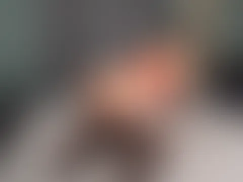 Saftige M****i in Nahaufnahme Gef**kt worden!
