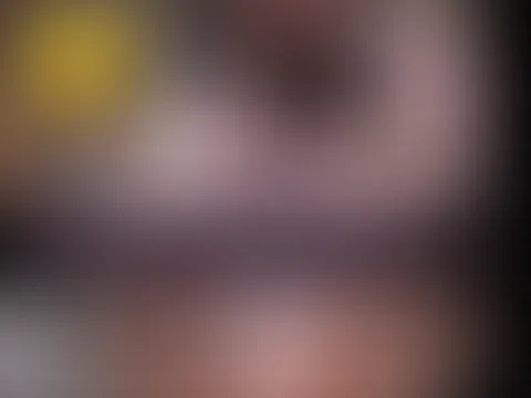 RIESEN DILDO VON VORNE UND HINTEN😱