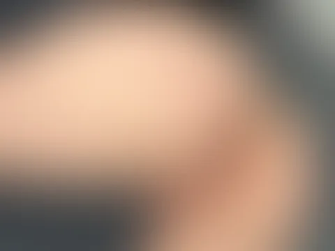 😈
