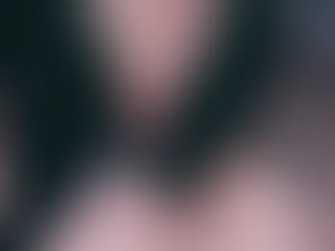 Hey du heißer Daddy , hab einen richtig geilen Freitag Abend 🥵😋 mit hoffentlich richtig dreckigen Gedanken an mich ! 🙊🙊🙊 Oder ?