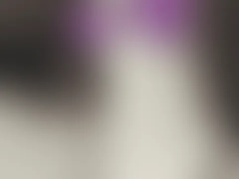😈