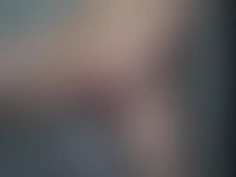 Es war so nass, da musste ich mich einfach befummeln🥵😏 Wie wäre es wenn du das, das nächste mal übernimmst?♥️😘