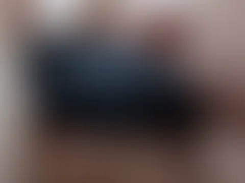 Geile Möpse > Guter Tag > Glitschige M****i > Ganz schön Groß sehen die dicken Dinger da aus! :O und so eng und noch unschuldig meine M****i - dass da bereits ne Faust reingepasst hat ist auf jeden Fa