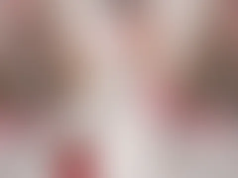 Zweiter Weihnachtsfeiertag: Offiziell im Zuckerschock angekommen. 🍭✨ Wer braucht schon eine weiße Weihnacht, wenn man in Glitzer und Pastellfarben baden kann? Ich bleibe heute einfach hier in meinem