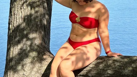 I love ⛱️☀️🍉👙