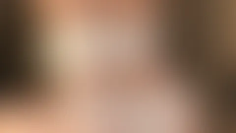 „Mehr zum Anfassen, mehr zum Genießen, mehr von allem, was du heimlich liebst… 😈 Heute nur ein kleiner Vorgeschmack – den Rest findest du dort, wo es richtig heiß wird. 🔥💦“