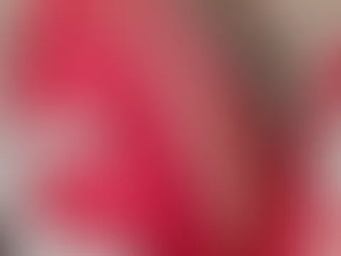 Ich zeige dir meinen neuen BH und meine geilen Titten