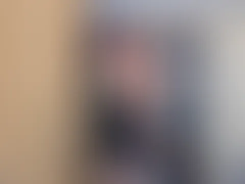 Hab wieder meinen geilen Lederrock an👀